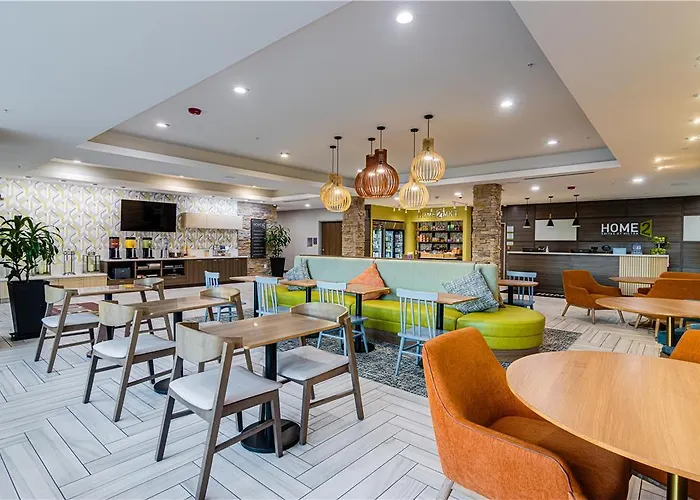 Hotel Home2 By Hilton Chicago