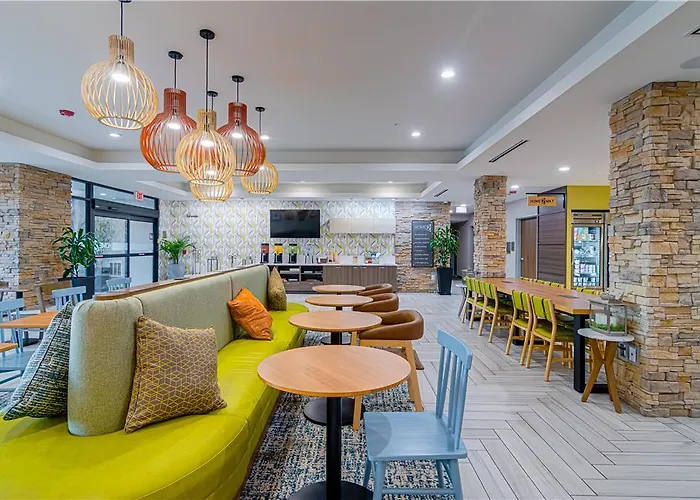 Hotel Home2 By Hilton Chicago *